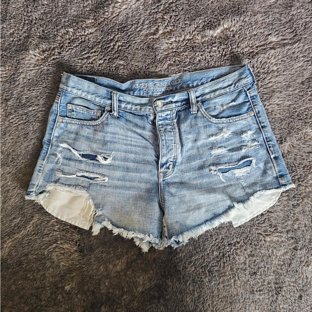 American Eagle shorts vintage high rise distressed festival shorts size 14